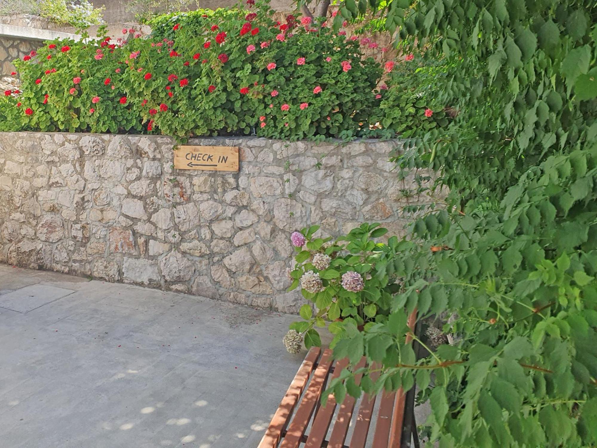 Holiday Home Gordana II Hvar Town Buitenkant foto