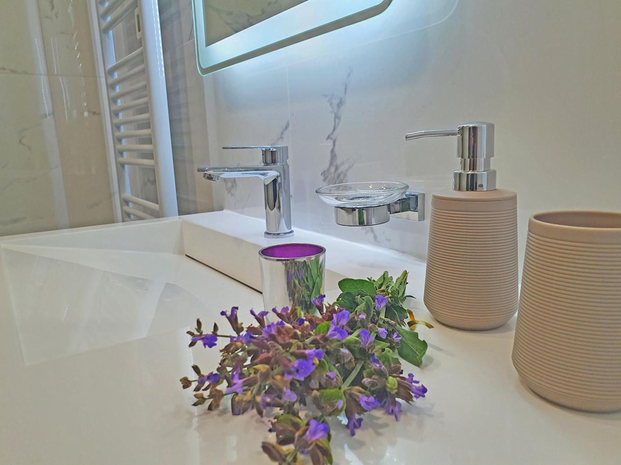 Holiday Home Gordana II Hvar Town Buitenkant foto